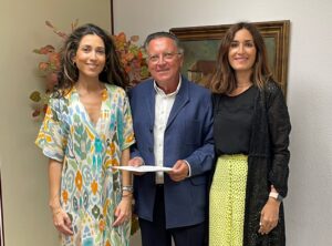 Pablo Arrieta apuesta por el relevo generacional nombrando socias a Ana Arrieta y Sara Arrieta