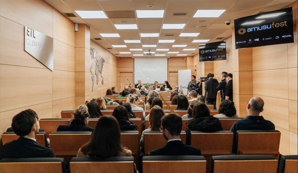 rueda prensa amusufest